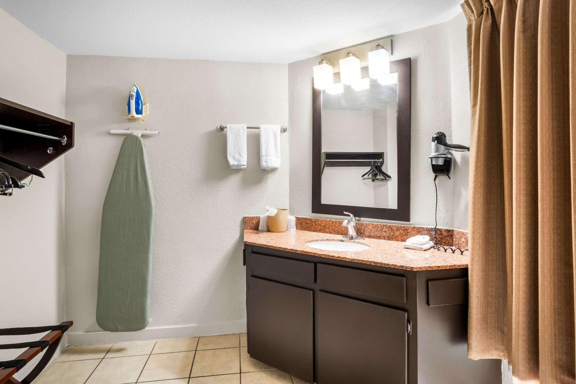 Rodeway Inn Waco Luaran gambar